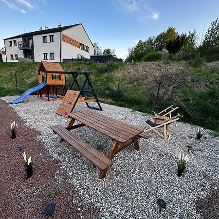 Apartament Pod Wzgorzem Z Sauna, Jacuzzi I Basenem Kudowa-Zdrój Exteriör bild